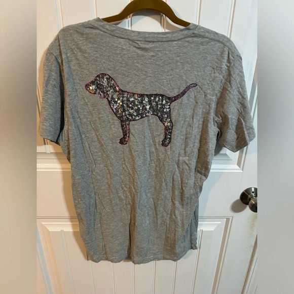 Victoria’s Secret PINK Gray Oversized Tee w/ Sequin Dog - Picture 5 of 6